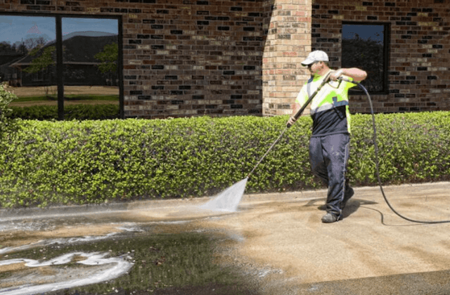 commercial concrete cleaning in murfreesboro